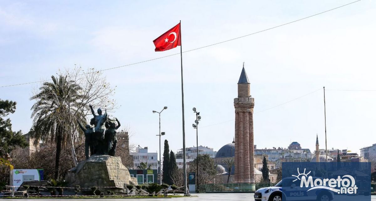 36 души са били задържани в Турция по подозрение за