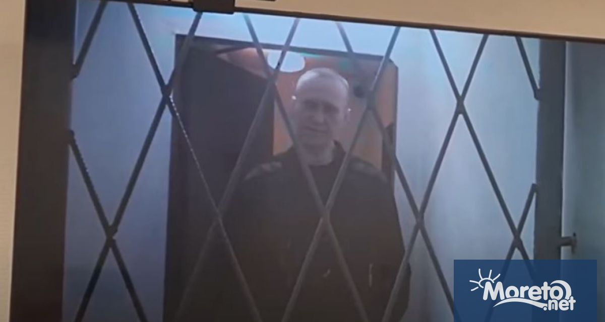 Алексей Навални се яви в съда чрез видеовръзка за първи