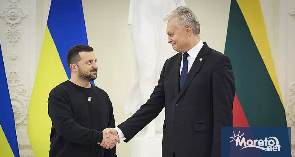 Президентът на Украйна започна обиколката си из батлийските страни с