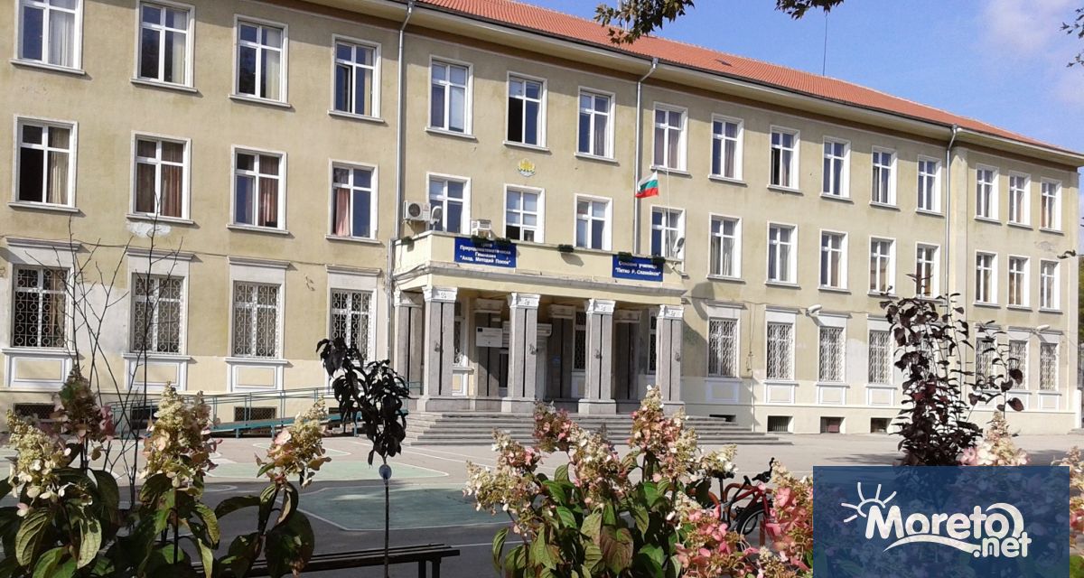 Кметът на Община Варна Благомир Коцев подписа документите за кандидатстване