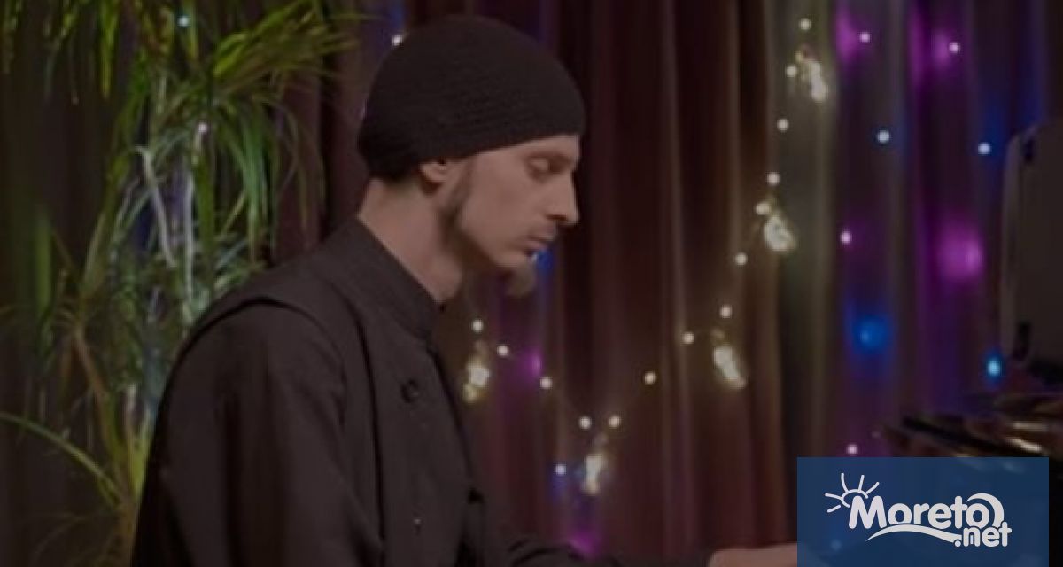 Атонският монах пианист Авел ще посвети концерта си днес във