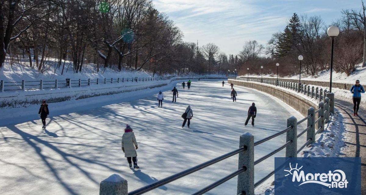 Най голямата естествена ледена пързалка в света Rideau Canal Skateway отново