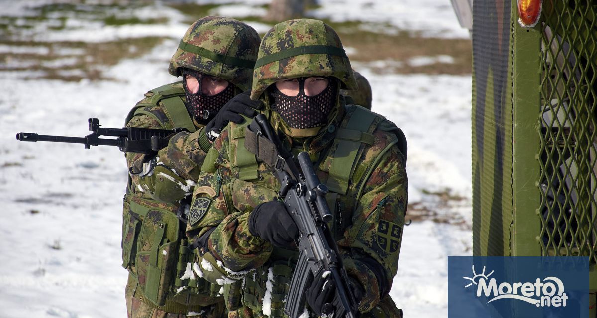 Сърбия обмисля повторно въвеждане на задължителната военна служба заяви нейният