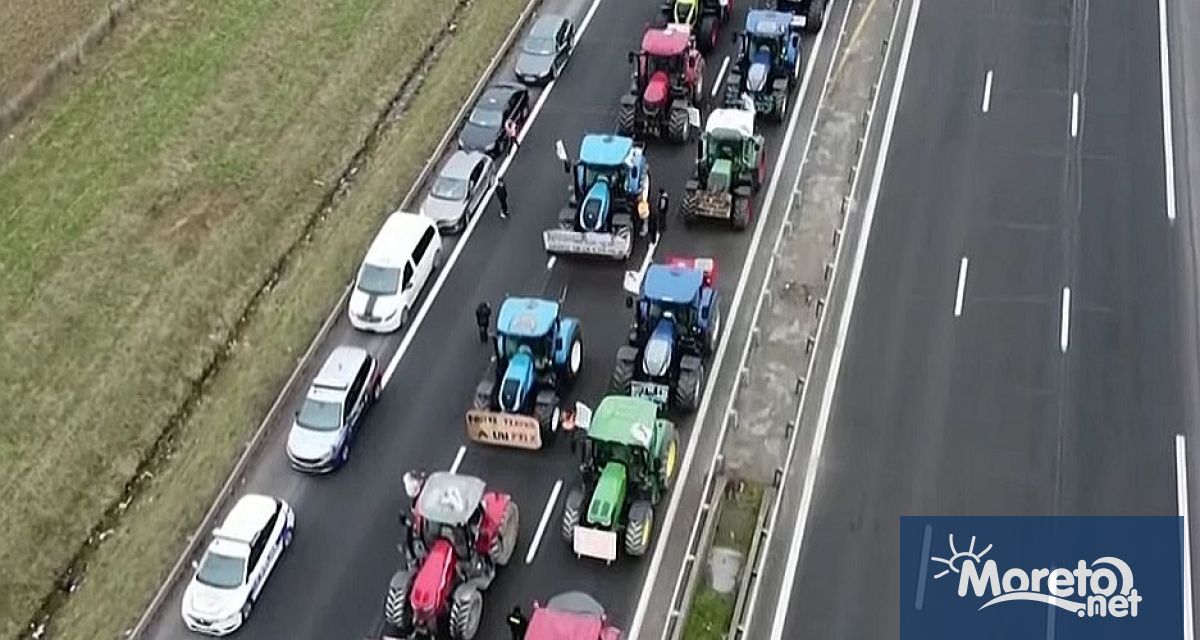 Пътни блокади се разпространяват из Франция един ден след като
