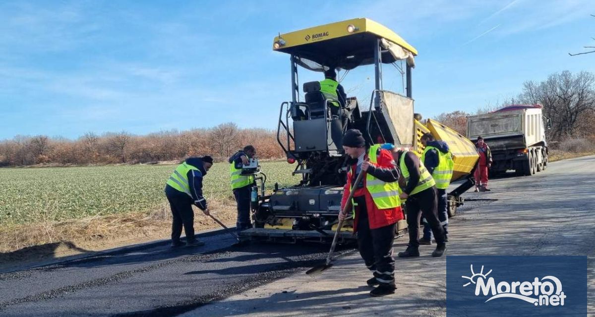 Започна аварийно изкърпване на участъци от Ришкия проход Ще се