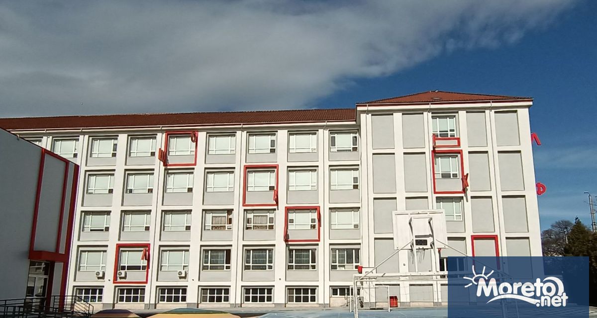 Все още не е готов докладът от обследването на покрива