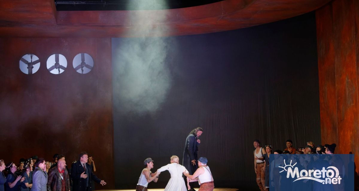 На 21 февруари публиката на Летящият холандец във Варна ще