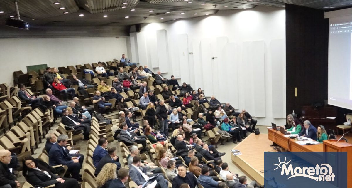 Общинският съвет във Варна не успя да избере днес временно