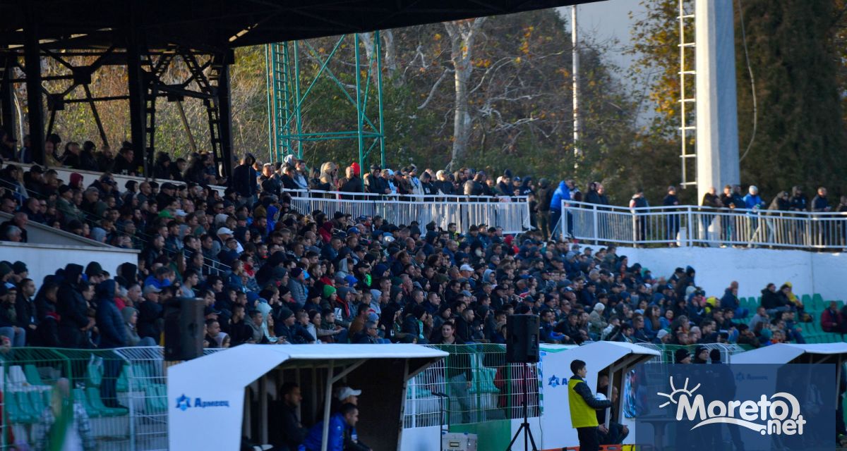 Във връзка с провеждане на футболна среща между отборите на