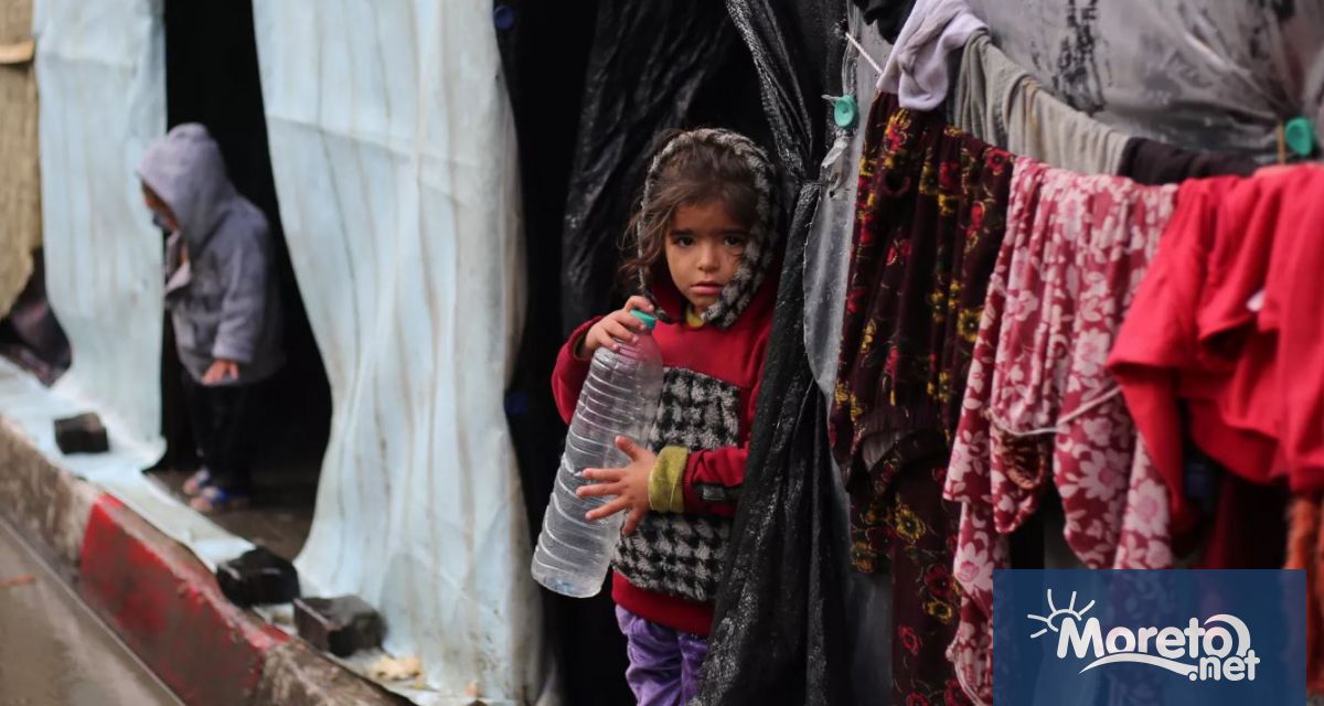 Деца умират на глад в Северна Газа, съобщи шефът на