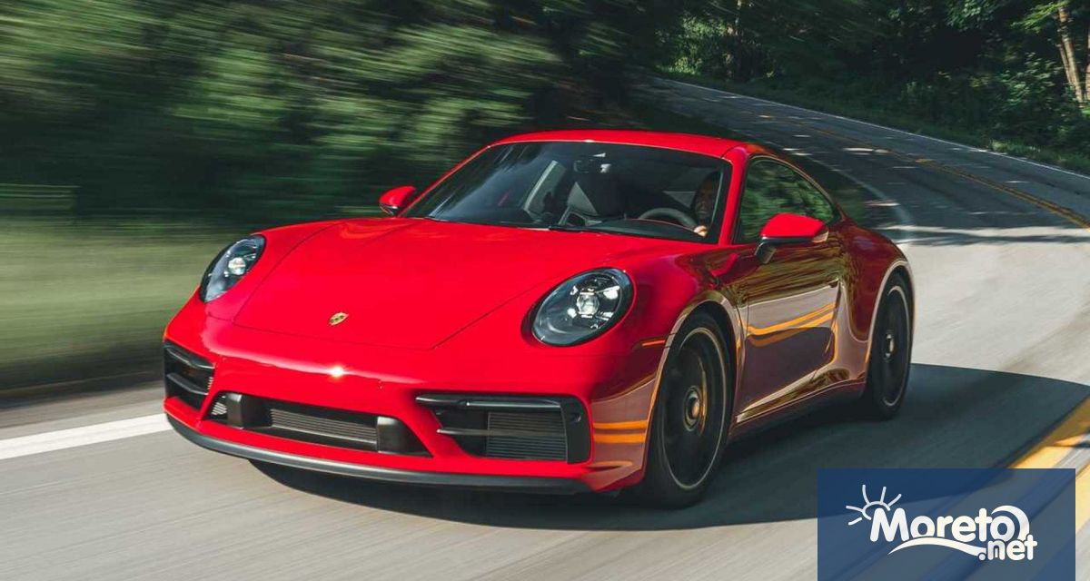 Porsche изтегли над 8000 911 тъй като предното и задното