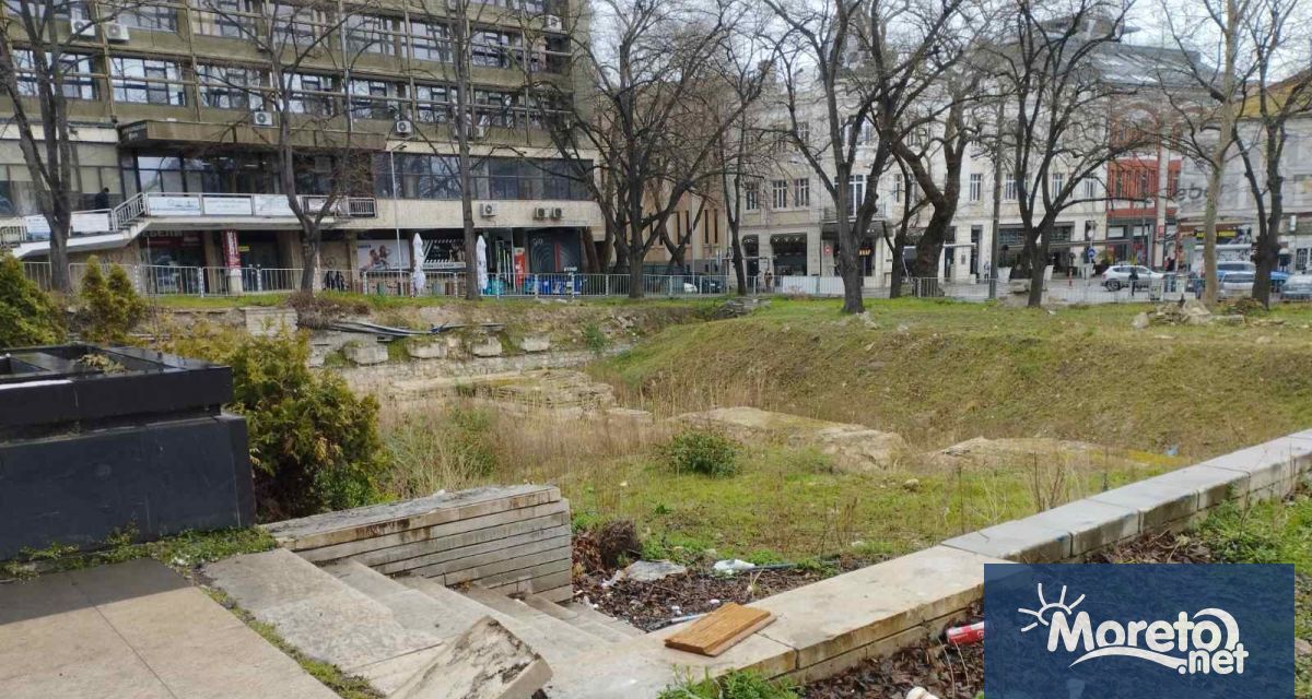 Археологическите разкопки в градинката на ул Цар Симеон I във