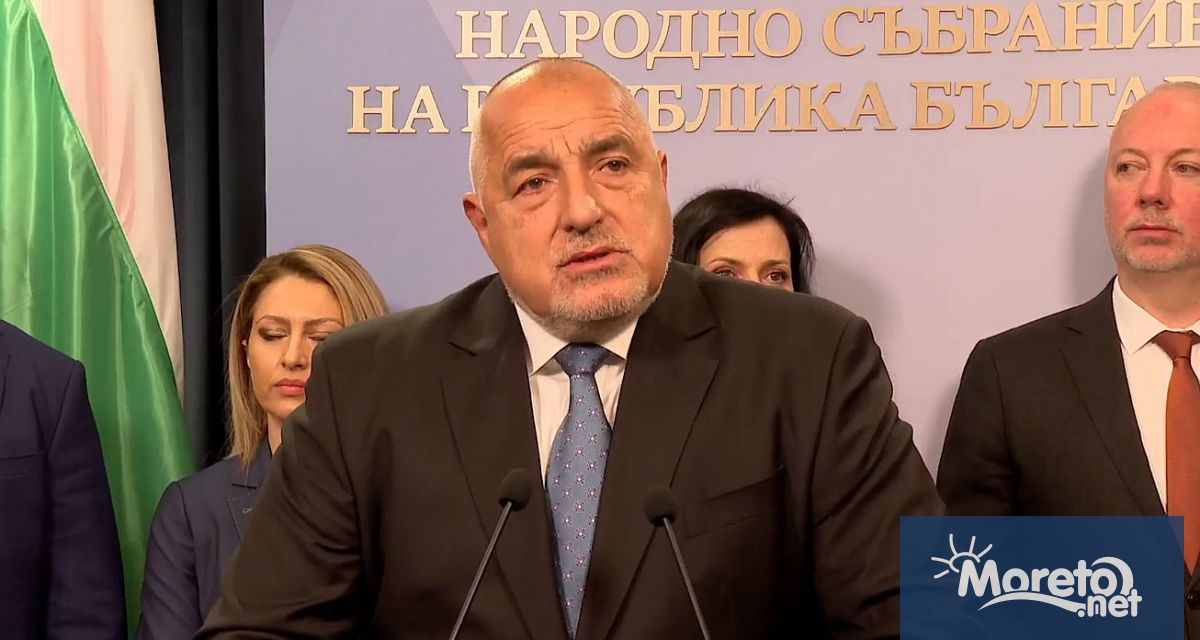 Очаквам извинение за епитетите и обидите За 9 месеца не