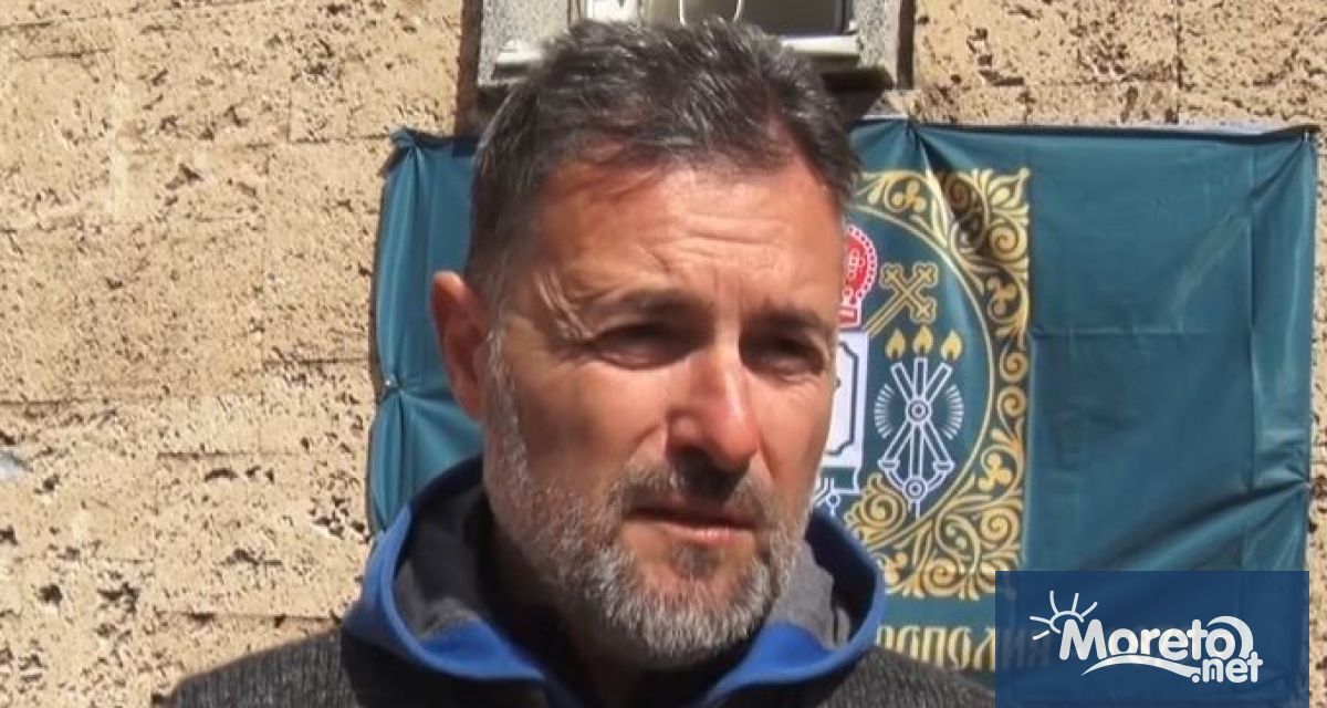 Приключи седемдневната гладна стачка на сливенския свещеник Иван Янков и