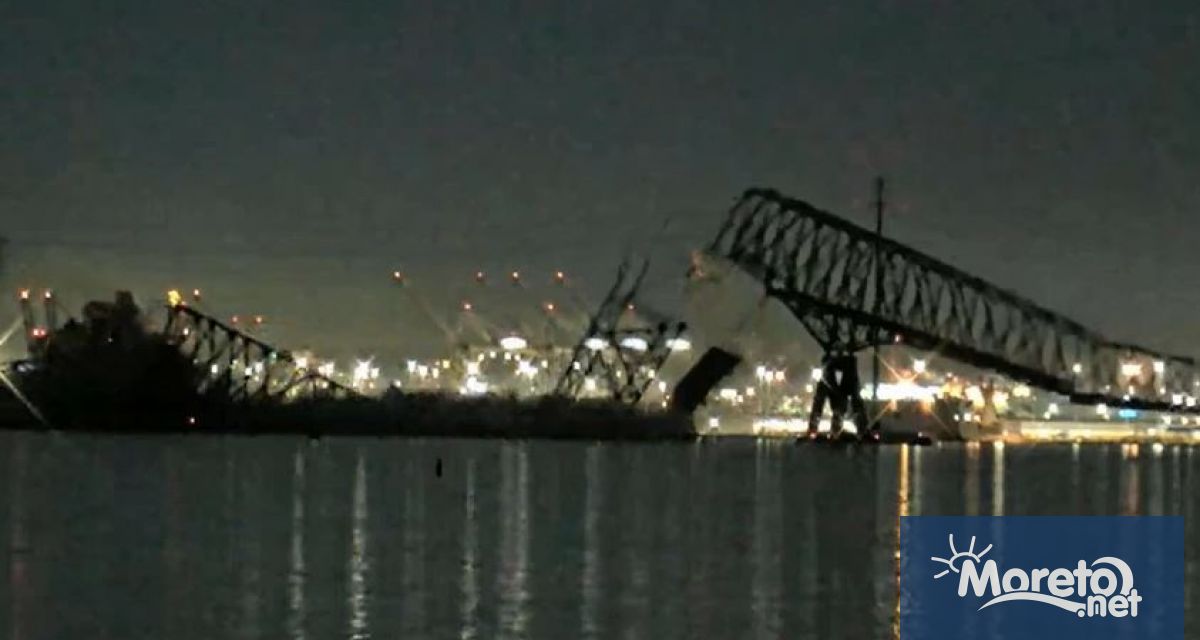 Мостът Франсис Скот Кий в американския град Балтимор се срути