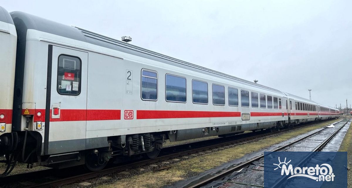 От понеделник 19 август четири от новодоставените германски вагони ще