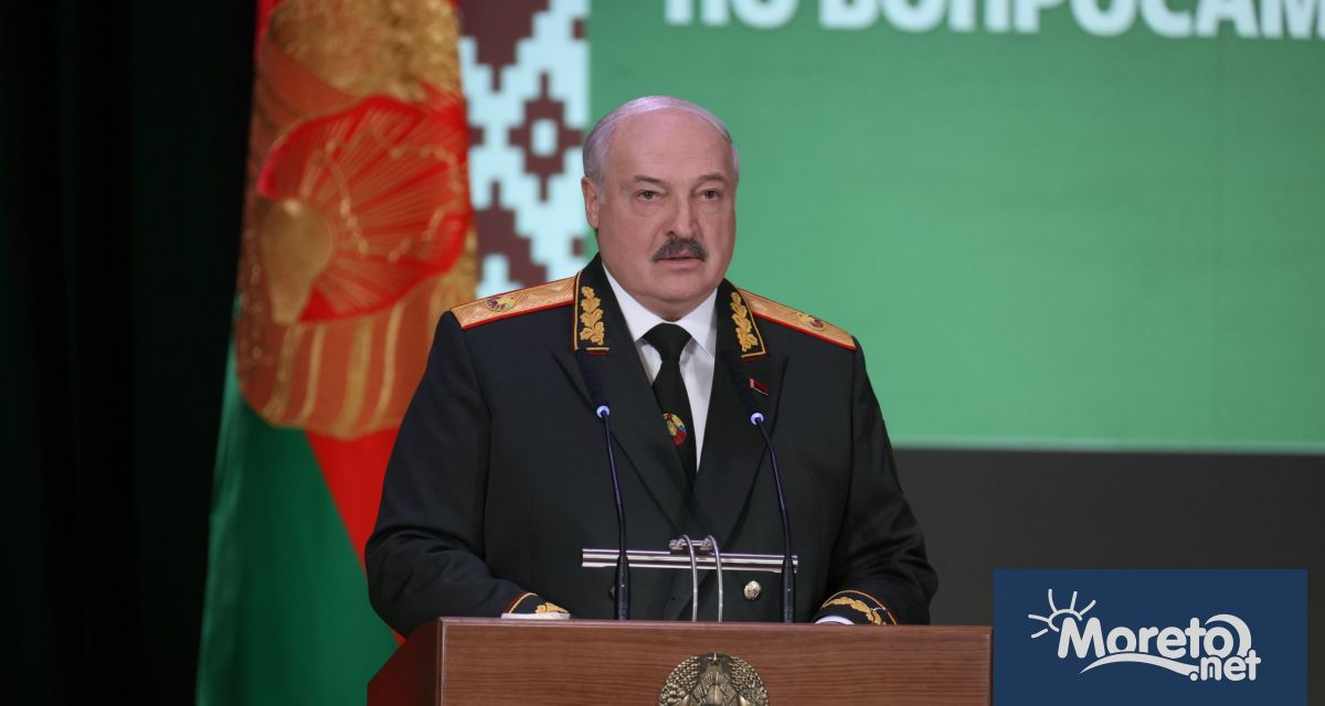 Снимка: Лукашенко съобщи за няколко десетки руски тактически ядрени оръжия в Беларус