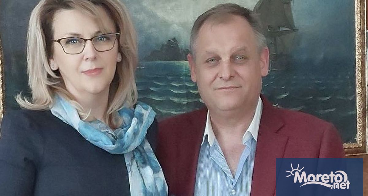 На официална церемония на 9 май 2024 г във Върховния