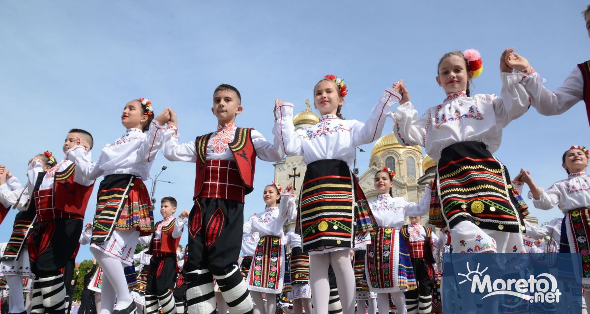 Един от най българските празници – Денят на светите братя Кирил