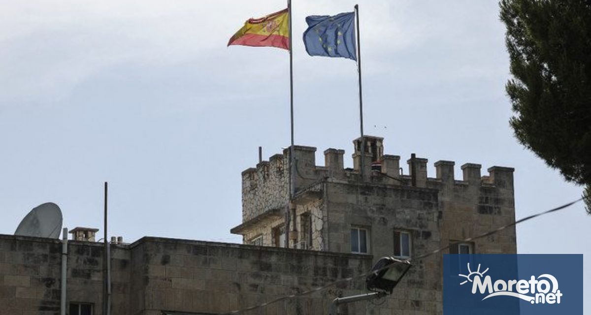 В понеделник Израел реши да забрани на испанското консулство в