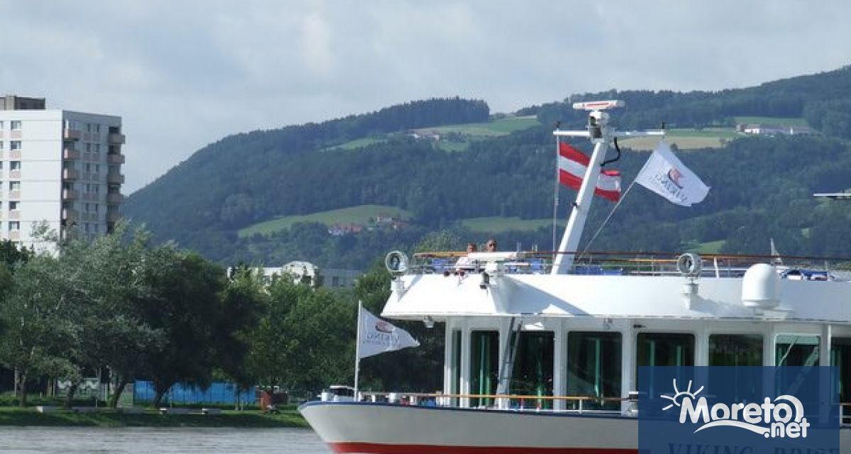 Наводнения причинени от проливен дъжд който уби петима души в