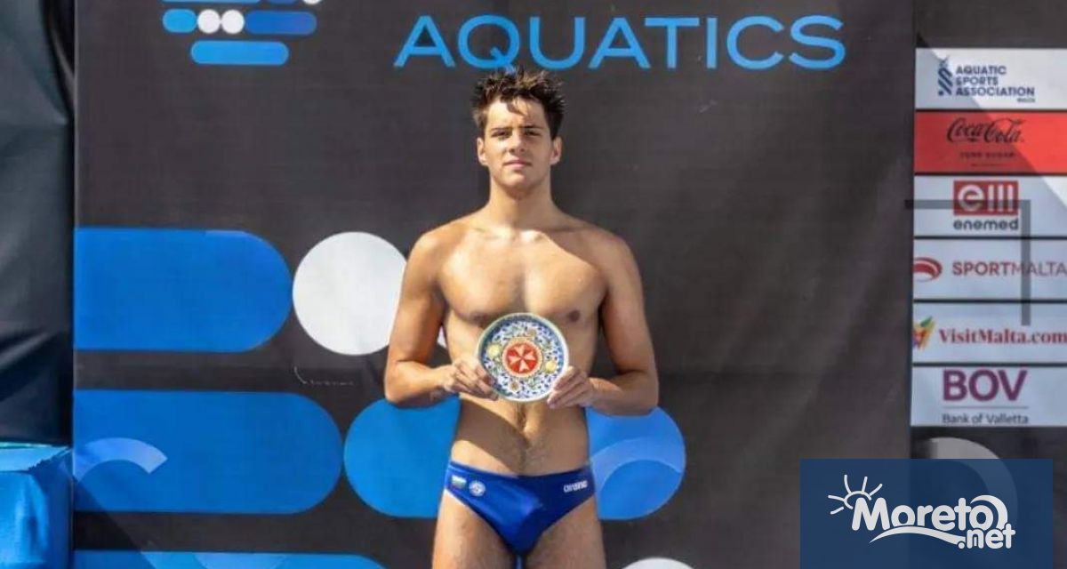 Ватерполистът на варненския Комодор Владимир Станков бе обявен за