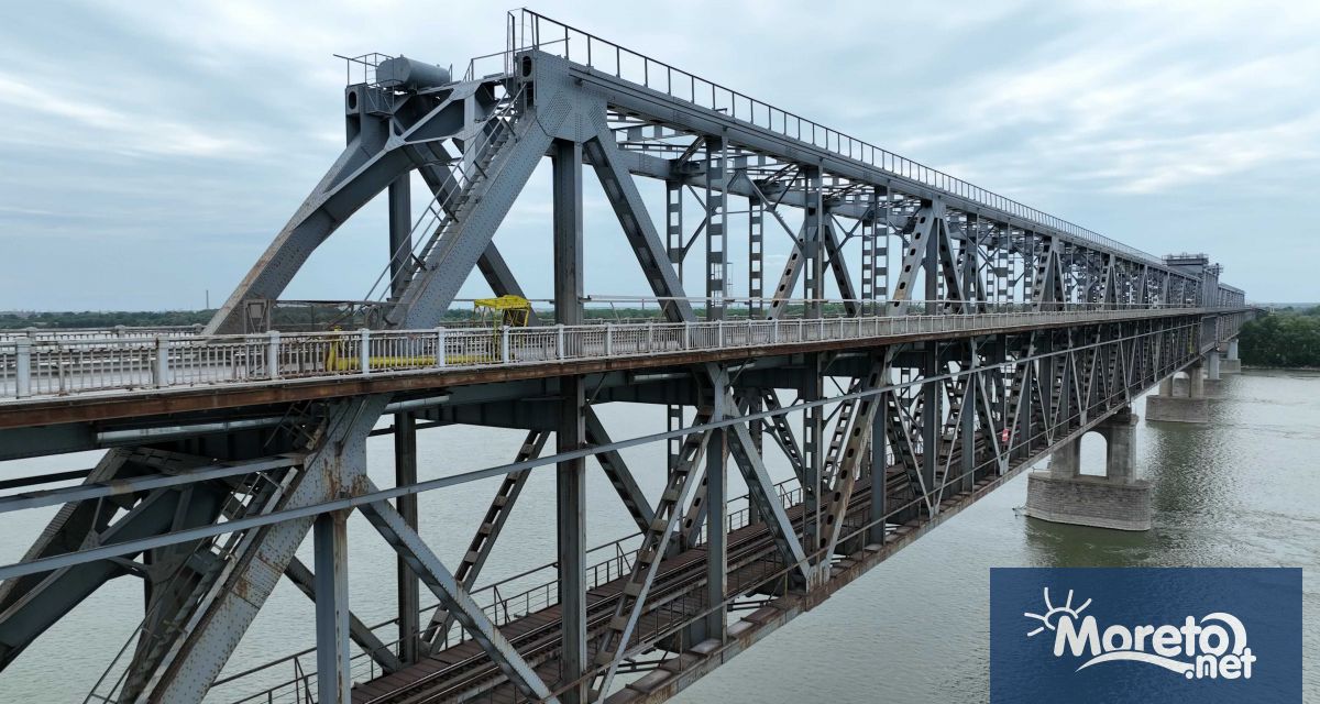 От 18 декември движението в двете посоки по ремонтирания участък