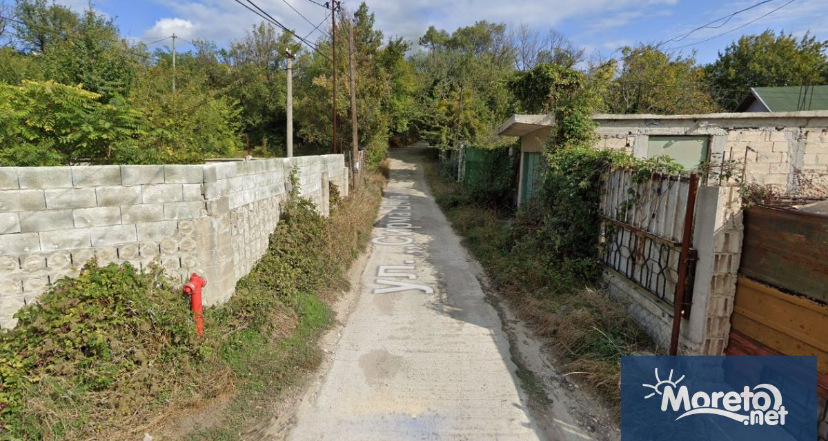 Улица Сирма Войвода в местност Св Никола във Варна на