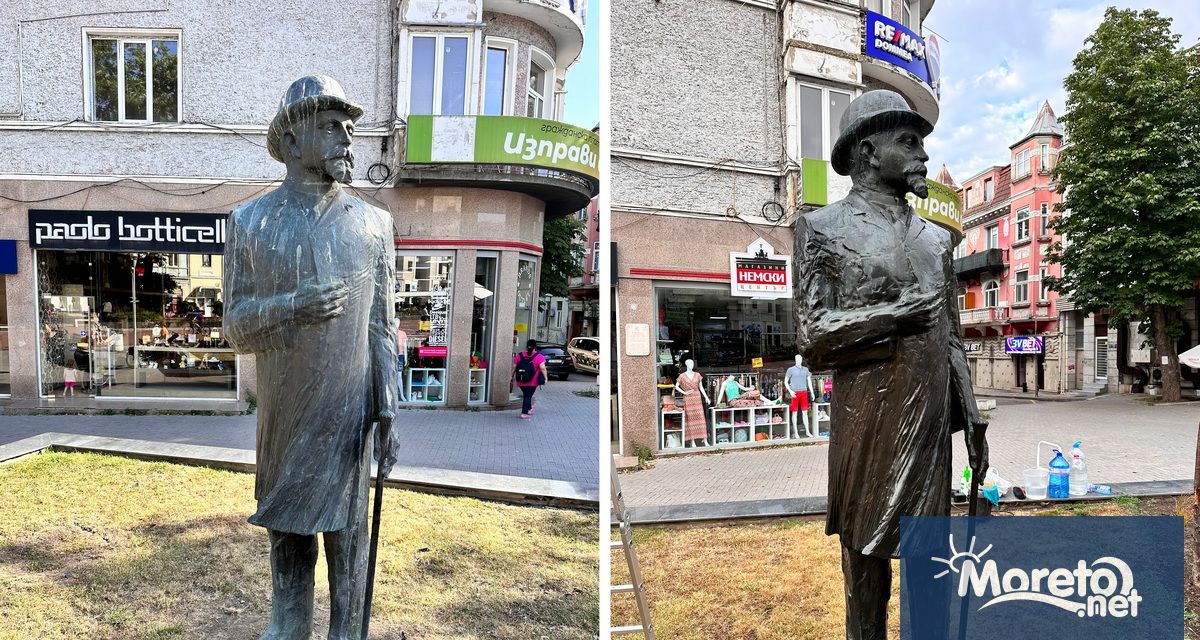 Община Варна започна дълбочинно почистване на няколко знакови паметника в