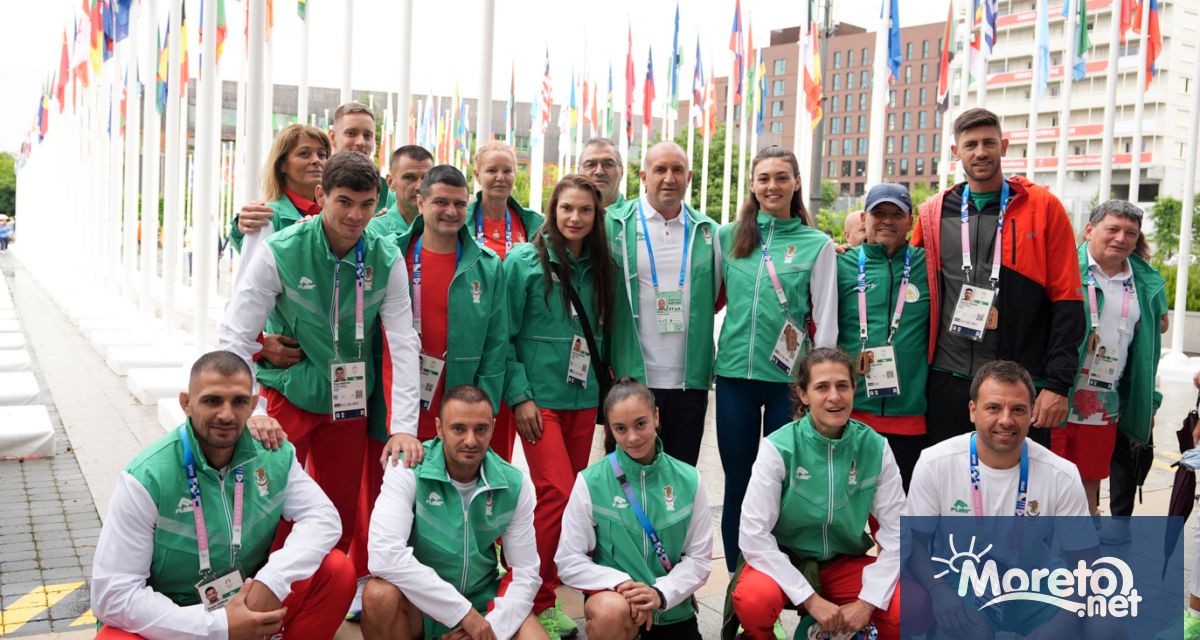 Президентът Румен Радев се срещна с български спортисти които ще