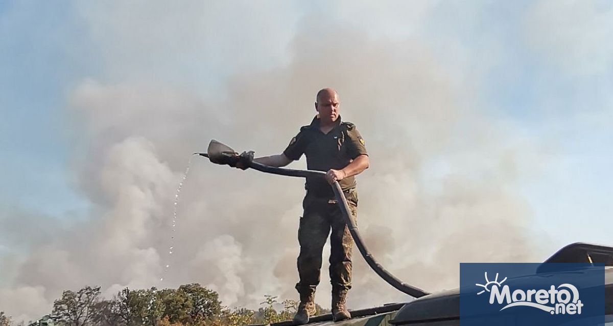 Военнослужещи от Сухопътните войски и Военновъздушните сили ВВС и днес