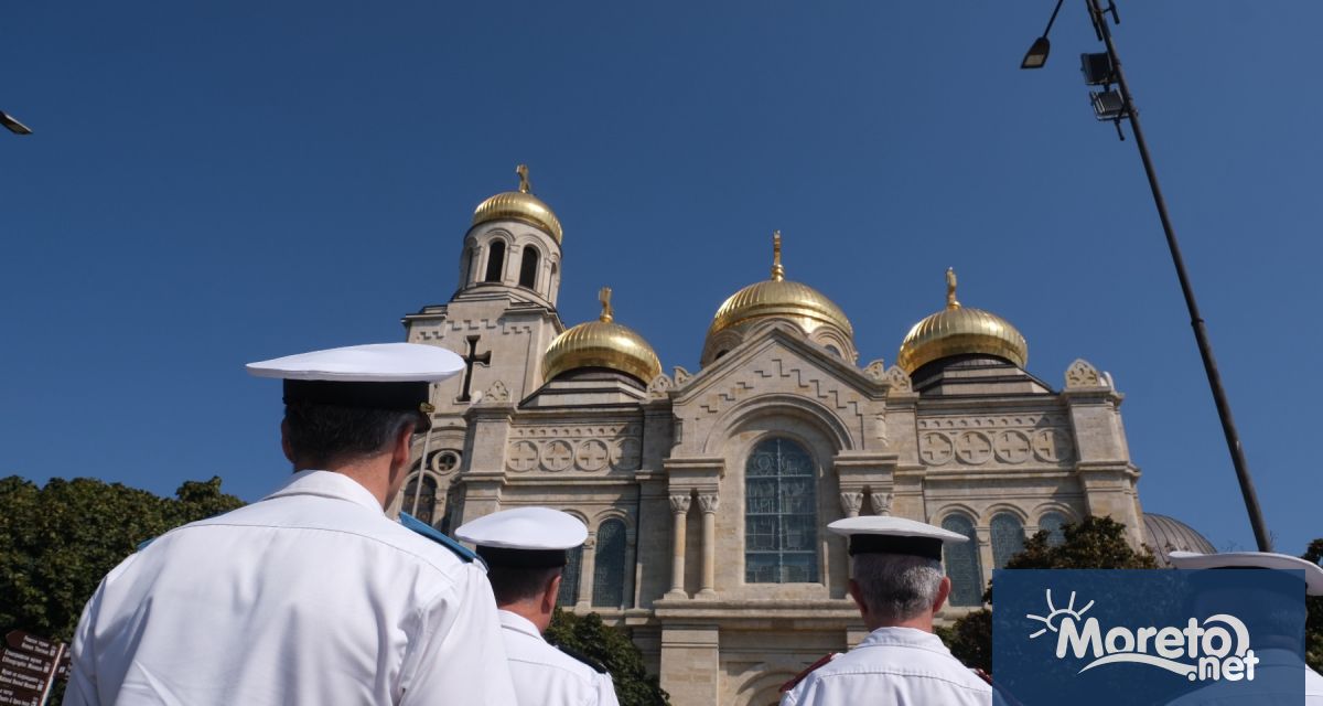 С тържествена света литургия по случай Свето Успение Богородично отслужена