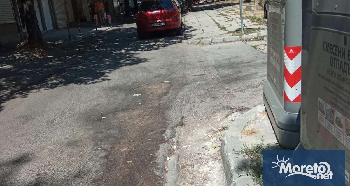 Три от четирите течащи камиона на сметопочистващата фирма във Варна