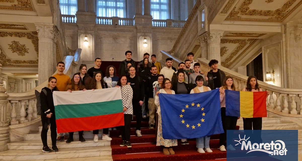 Проектът Гласувайте моля по Еразъм събра 15 младежи от България