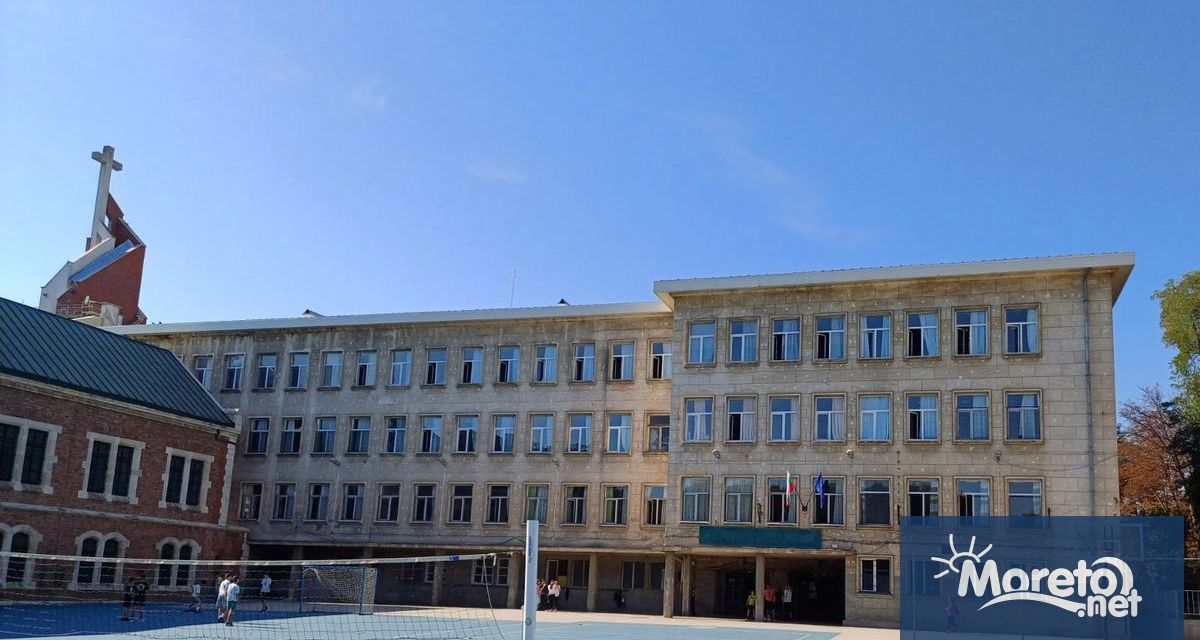 Бъдещите първокласниците в три варненски училища ще започнат учебната 2025 2026