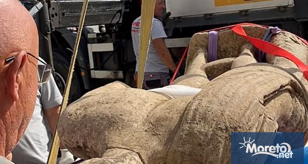 Главата на статуята намерена в Големия канал на Хераклея Синтика