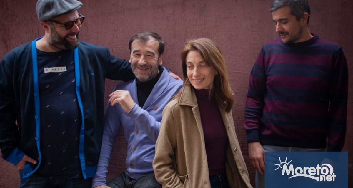 Даниела Белчева е една от най последователните творчески личности изпълнители на музика