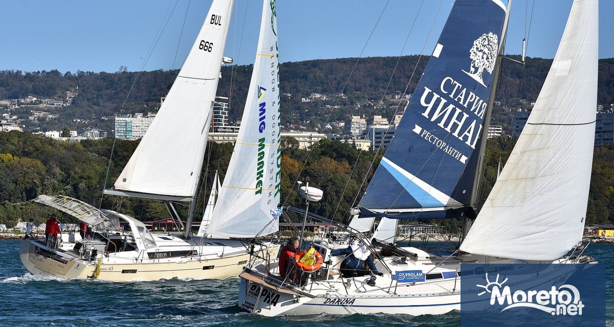 Общо 14 яхти над 24 фута се пуснаха по дистанцията