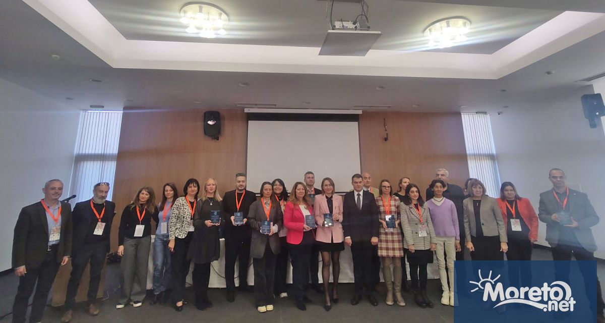 Община Варна участва в VII та Международна конференция Smartourism Bg която се