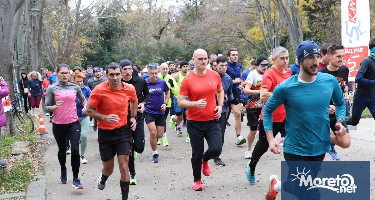 В последната събота на ноември бегачи от организацията 5kmrun и