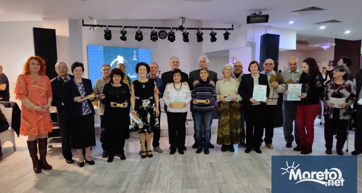 Златните сватби в Казанлък събраха на едно място най новите младоженци