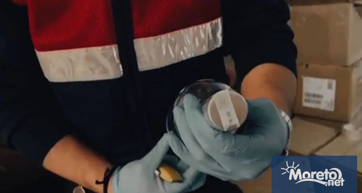 Расте броят на жертвите в Истанбул от отравяне с фалшив