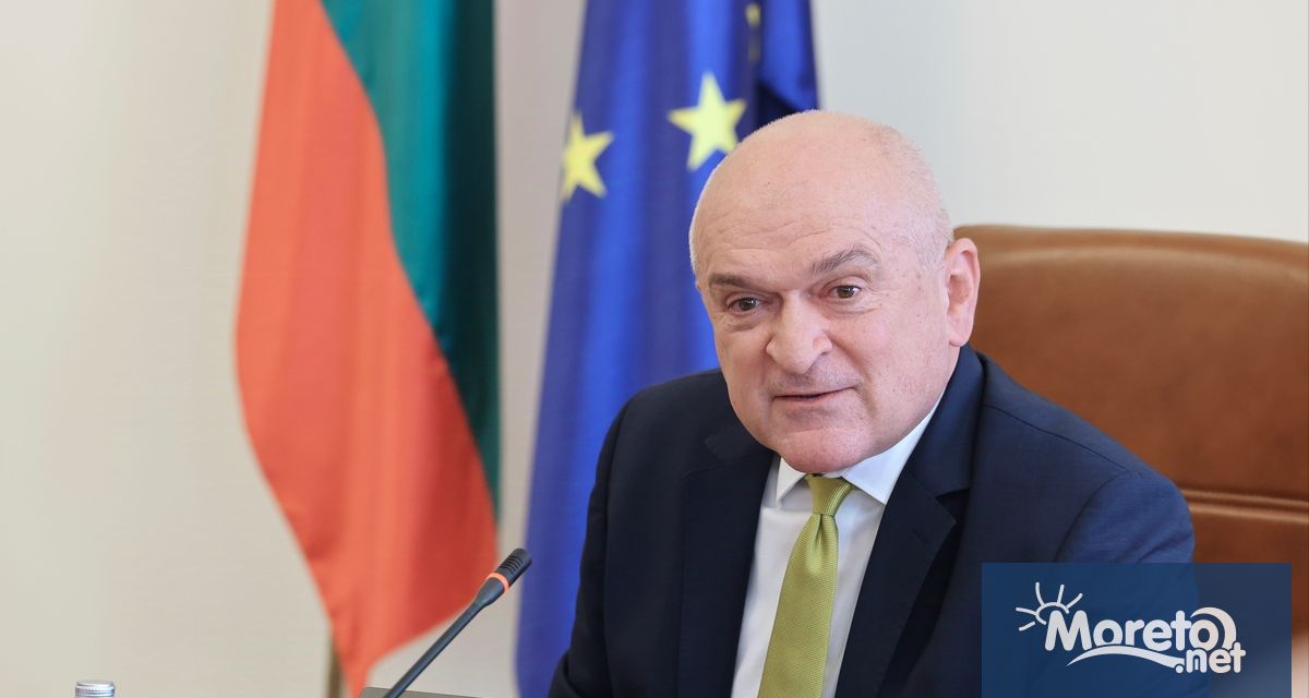 Пожелавам дълъг и успешен мандат най накрая да има редовно правителство