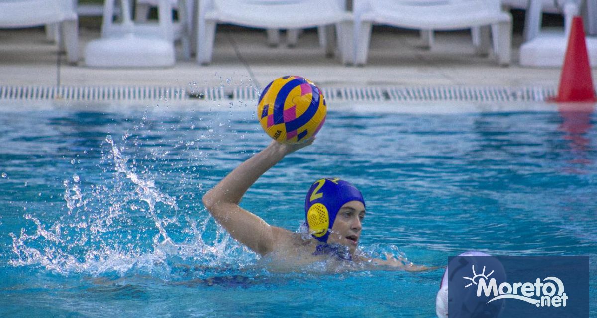 Тринадесет суперталанта от варненските клубове Комодор Спартак Варна и Аква спорт