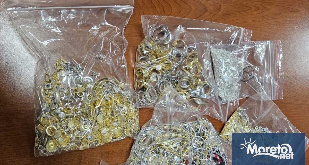 Над 1 3 кг контрабандни сребърни и златни накити задържаха митническите