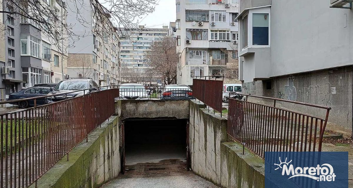 От 9 00 ч на 5 март сряда се преустановява паркирането