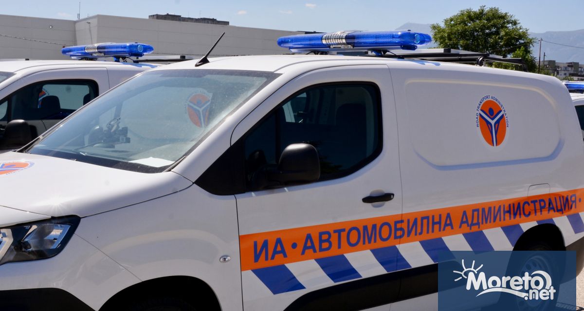 Седем леки автомобила са спрени от движение за извършване на