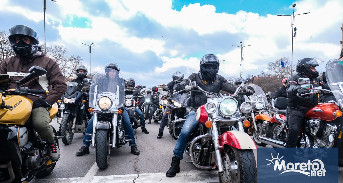 На 1 юни Международния ден на детето мотористи от Варна