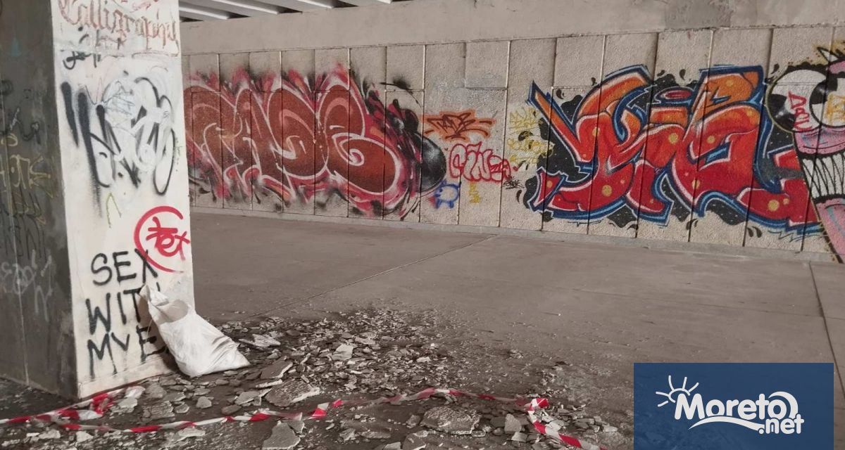 Състоянието на подлез във Варна продължава да се влошава с