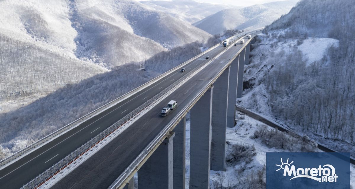 Движението в двете посоки между 30 ти и 47 ми км на